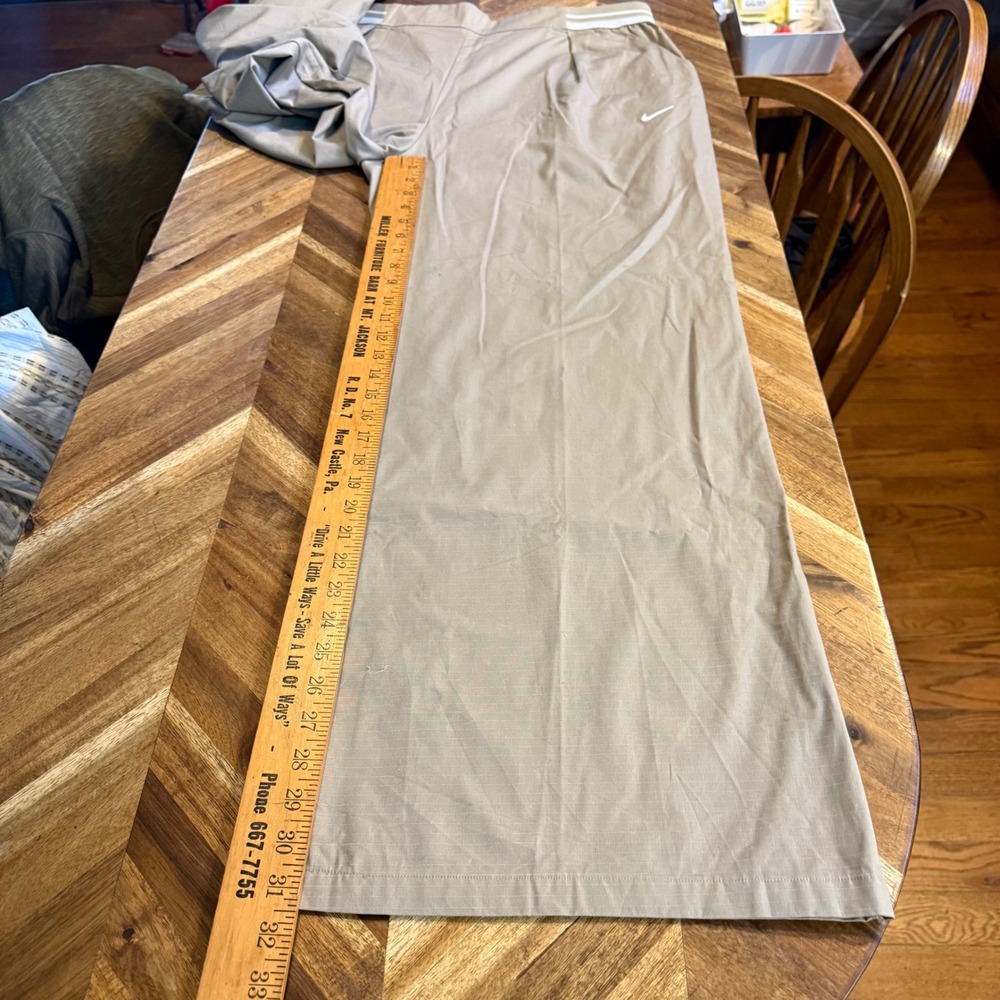 Nike Womens Wide Leg Ripstop Trousers Khaki Beige FV4651-247 Size XL Pockets NEW - Picture 4 of 10